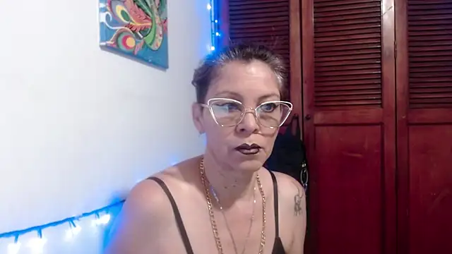electra-mommy online show from 1, 7, 2026
