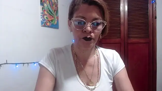 electra-mommy online show from 4, 7, 2026