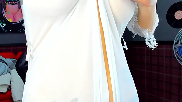 Angel Sapphire  online show from 7, 12, 2024