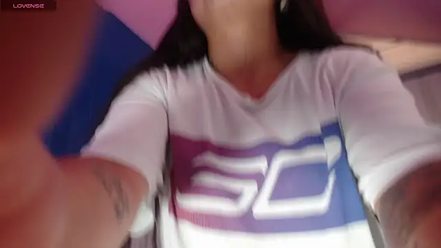 vitoria23  online show from 21, 4, 2026