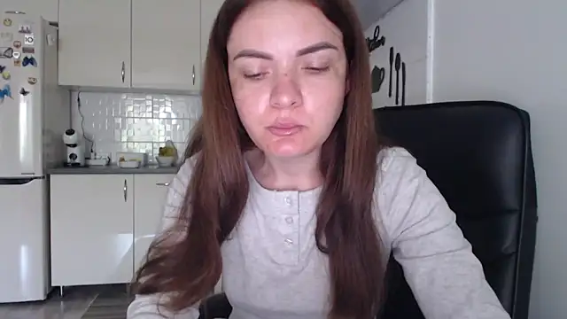  JustmeHere  online show from 27, 6, 2026