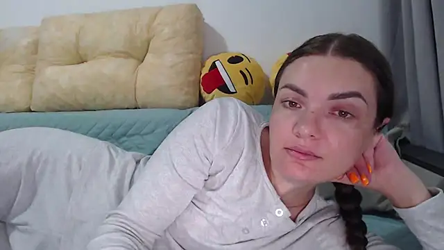  JustmeHere  online show from 14, 7, 2026