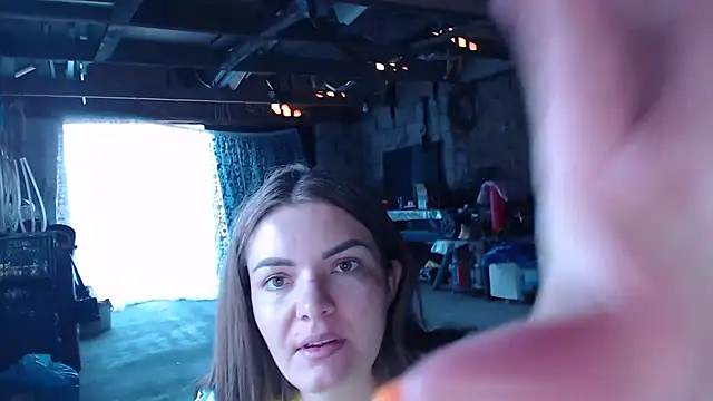  JustmeHere  online show from 1, 8, 2026