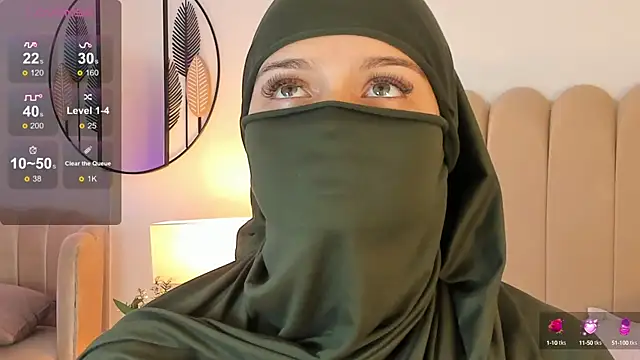 anna-henao online show from 13, 12, 2024