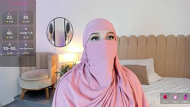 anna-henao online show from 1, 2, 2025