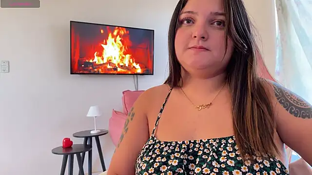 SweetPaige  online show from 13, 3, 2025