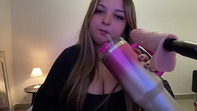 SweetPaige  online show from 2, 5, 2026