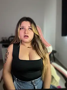 SweetPaige  online show from 27, 7, 2026
