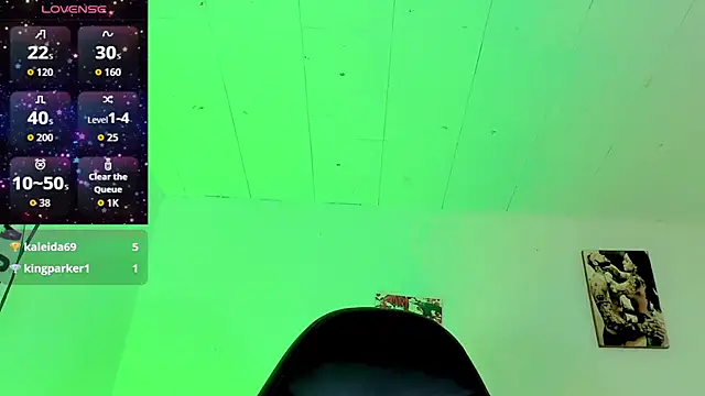 naomy  xx online show from 23, 10, 2025