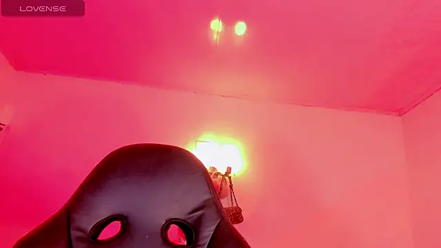 naomy  xx online show from 28, 2, 2026