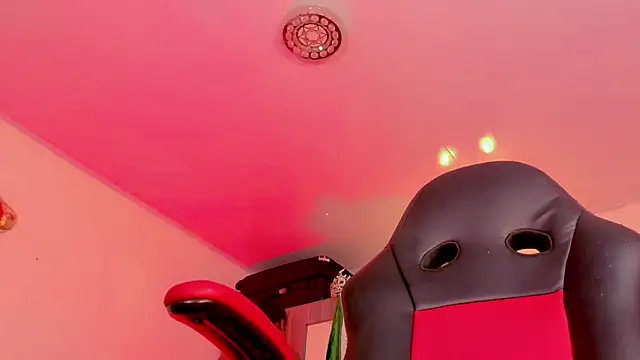 naomy  xx online show from 7, 3, 2026