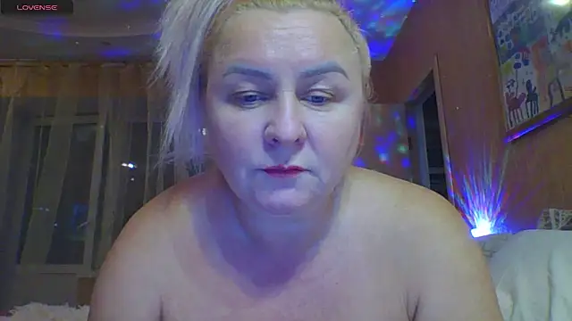 mira robinsonnn online show from 19, 10, 2025