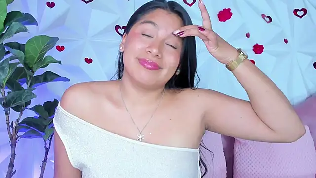 LinnaGardenia online show from 19, 3, 2025