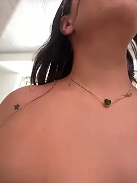 Snapshot of Alanna_atm_ chatting on 7, 2, 2025 Alanna atm  online show from 7, 2, 2025