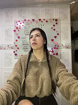 Snapshot of Alanna_atm_ chatting on 12, 2, 2025 Alanna atm  online show from 12, 2, 2025