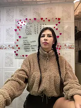 Snapshot of Alanna_atm_ chatting on 12, 2, 2025 Alanna atm  online show from 12, 2, 2025