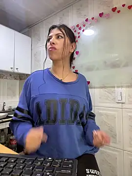 Snapshot of Alanna_atm_ chatting on 27, 2, 2025 Alanna atm  online show from 27, 2, 2025