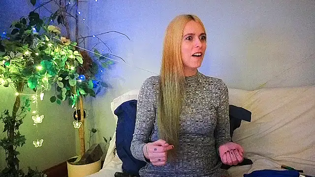 CanadianBeaver6969 online show from 11, 10, 2025