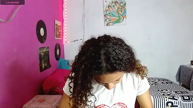 sensitive brunette online show from 31, 1, 2025