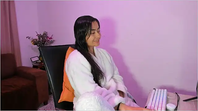 Lauren A online show from 26, 10, 2025