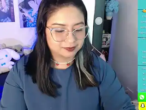 Snapshot of mollyshake1 chatting on 25, 12, 2024 mollyshake1 online show from 25, 12, 2024