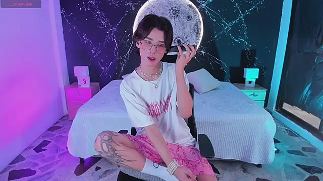 JasperCooper  online show from 6, 2, 2025