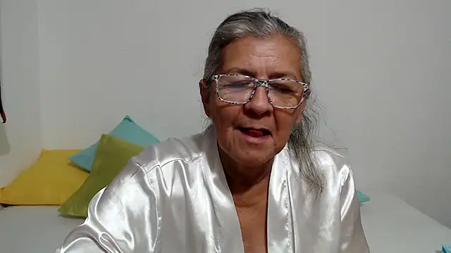 candy mature  online show from 26, 6, 2026