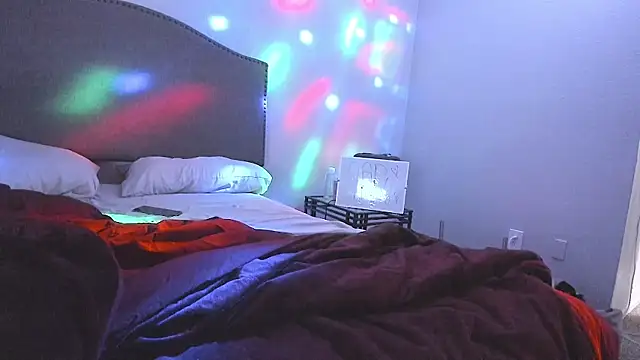 Snapshot of yiauana chatting on 7, 7, 2026 yiauana online show from 7, 7, 2026