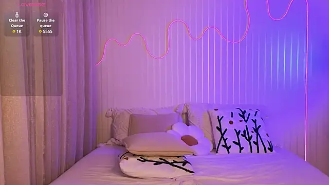 Ester Hill online show from 23, 1, 2025