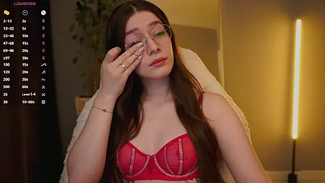 Ester Hill online show from 14, 2, 2026