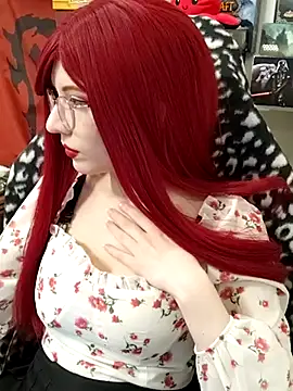 ElliMoor online show from 4, 12, 2024