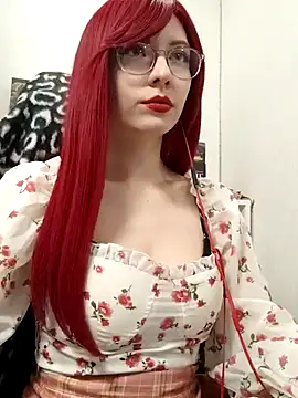 ElliMoor online show from 6, 12, 2024