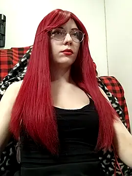 ElliMoor online show from 4, 3, 2025