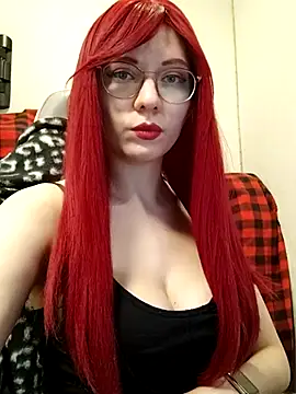 ElliMoor online show from 4, 3, 2025