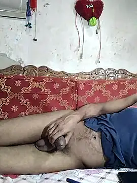 BadBoySmoker7070 online show from 10, 9, 2025