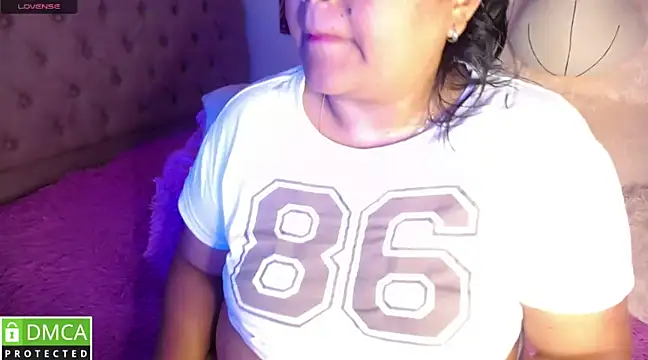 KittyHot20 online show from 11, 2, 2025