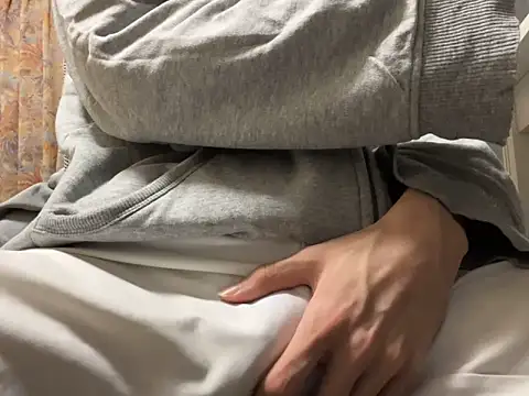 Snapshot of lkun9 chatting on 4, 12, 2024 lkun9 online show from 4, 12, 2024