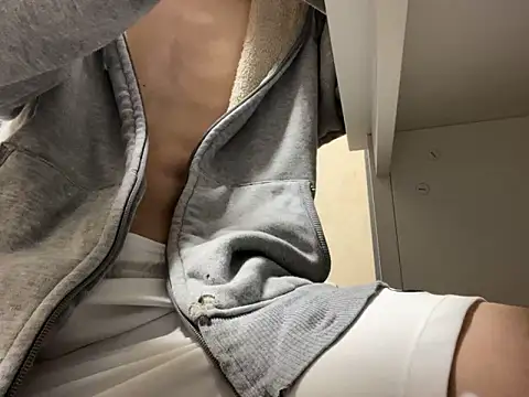 Snapshot of lkun9 chatting on 20, 12, 2024 lkun9 online show from 20, 12, 2024