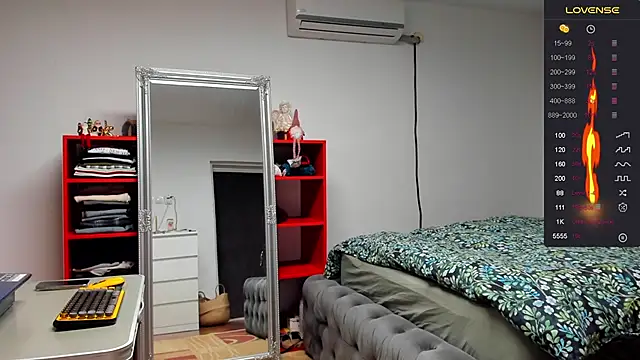 supermanboy94 online show from 5, 12, 2024