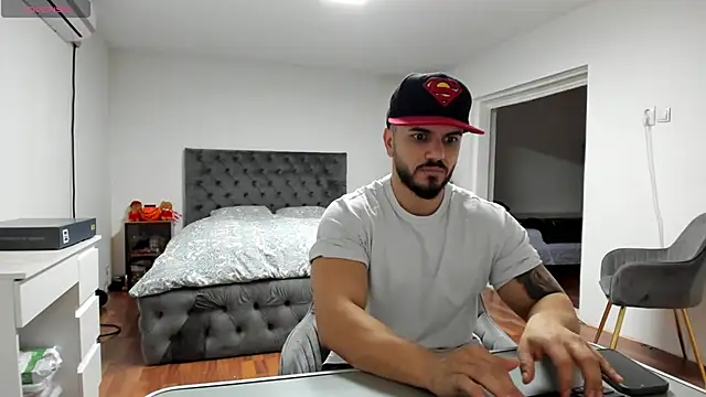 supermanboy94 online show from 27, 11, 2025