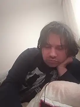 Snapshot of raducelfrumos99 chatting on 22, 3, 2026 raducelfrumos99 online show from 22, 3, 2026