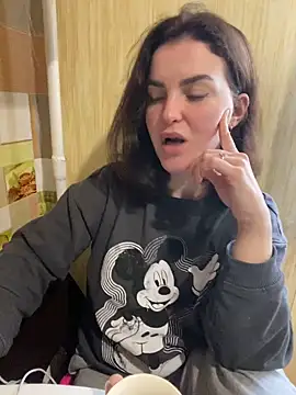 Snapshot of Karolina_llove chatting on 6, 12, 2024 Karolina llove online show from 6, 12, 2024