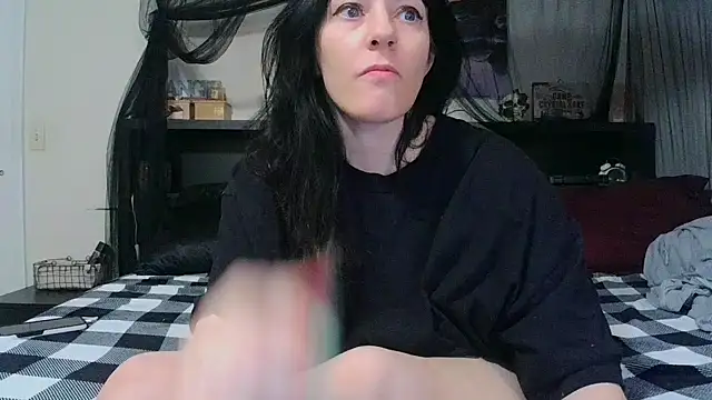 CrystalLakeXO online show from 9, 1, 2026