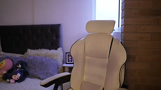 SaraParisi online show from 16, 3, 2025