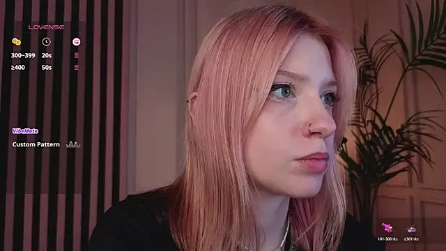 arielabradberry online show from 29, 7, 2026