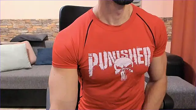 HotHunkTrainer online show from 13, 11, 2025