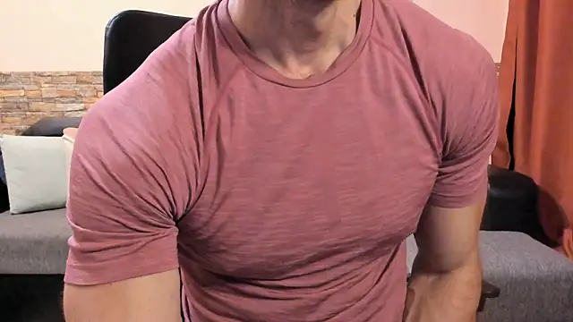 HotHunkTrainer online show from 19, 7, 2026