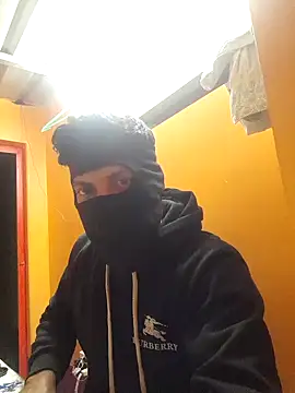 Snapshot of model_yesx chatting on 5, 1, 2025 model yesx online show from 5, 1, 2025