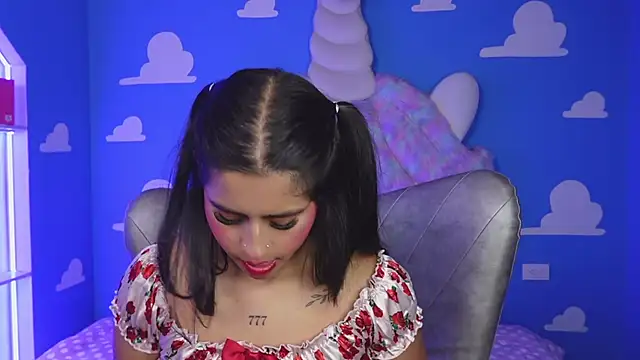 Snapshot of miss_romyna chatting on 20, 3, 2026 miss romyna online show from 20, 3, 2026