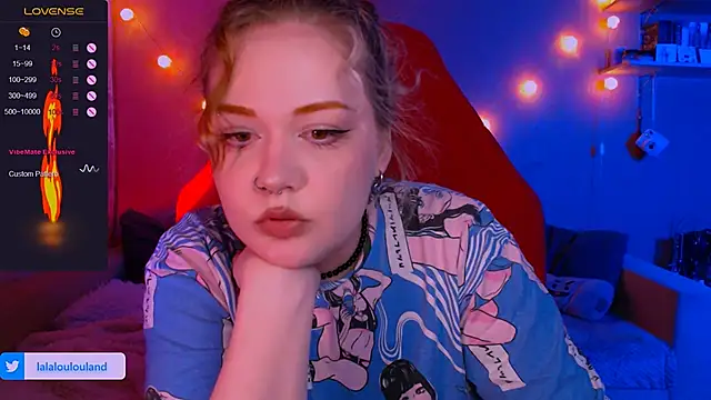 Snapshot of lala_loulou_land chatting on 25, 12, 2024 lala loulou land online show from 25, 12, 2024